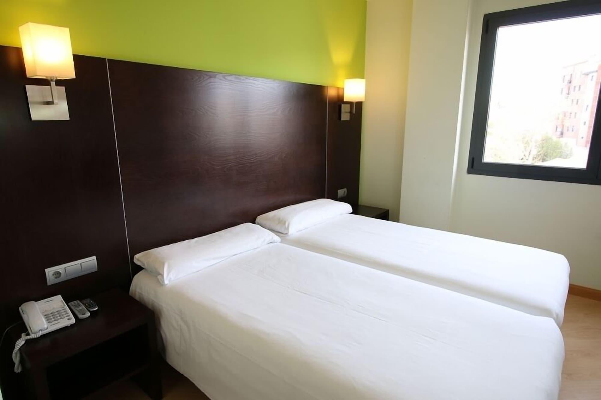 Hotel Alda Cardena Burgo 外观 照片